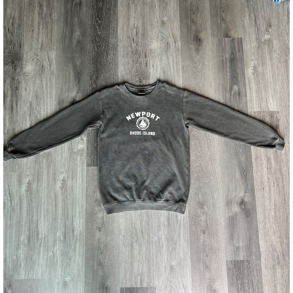 Newport Rhode Island Graphic Sweatshirt Crewneck Pullover Gray Unisex Casual Wea